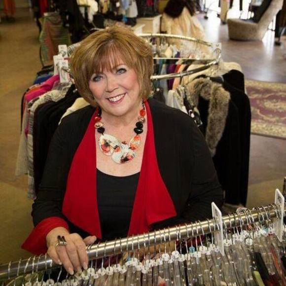 Meet your Posher, Glenda - Picture 1 of 1